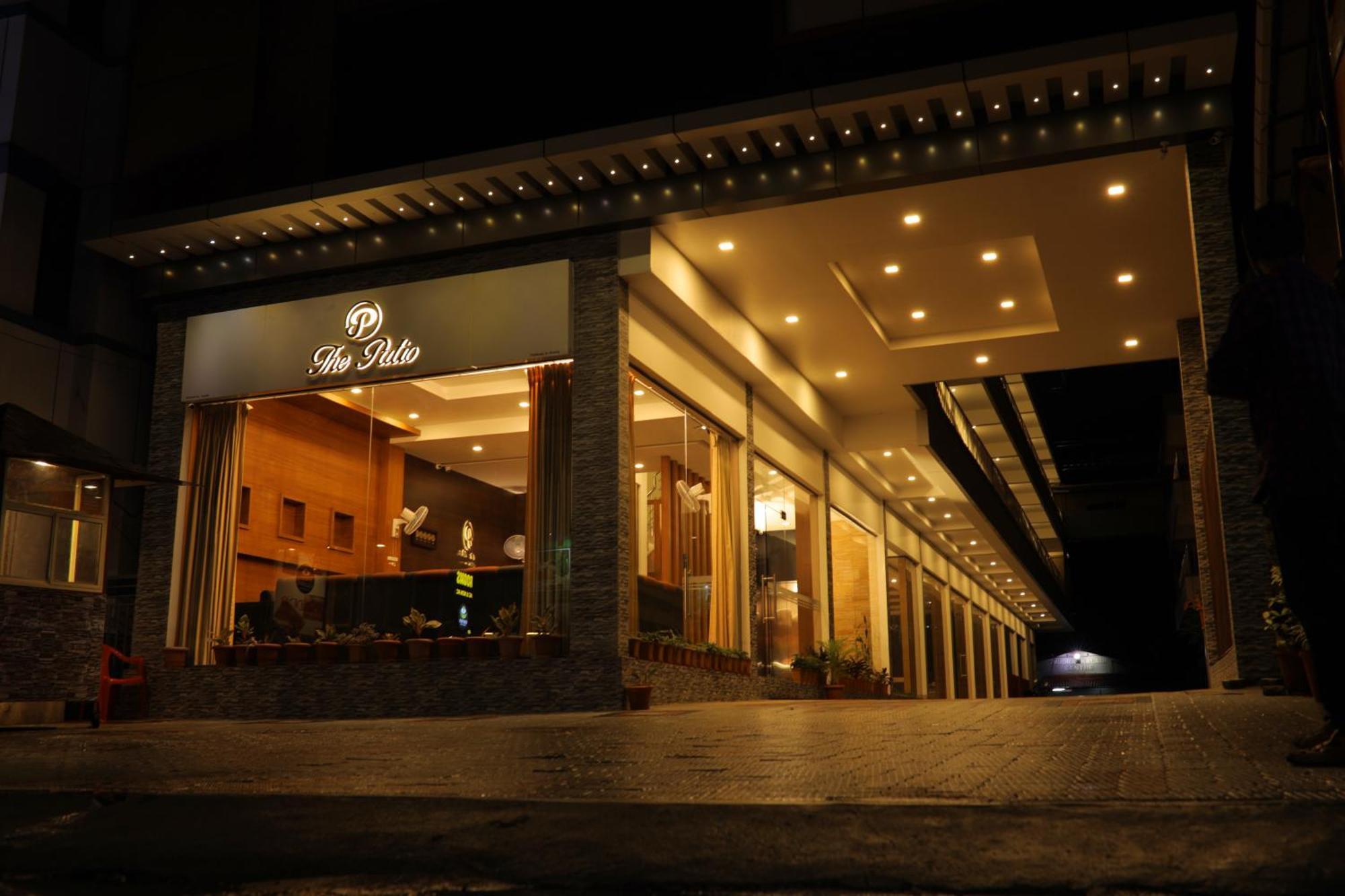 ホテル The Patio テッカディ エクステリア 写真